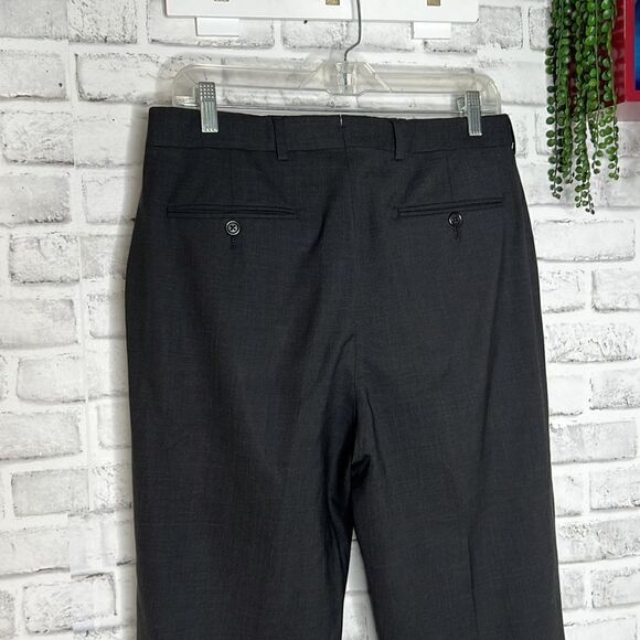 Lands End Traditional Fit Dark Gray Dress Pants Cuffed Size 32/28 Waist 32 Short - Picture 6 of 8